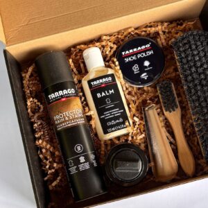Cura del calçat de cuir (Shoe Care)